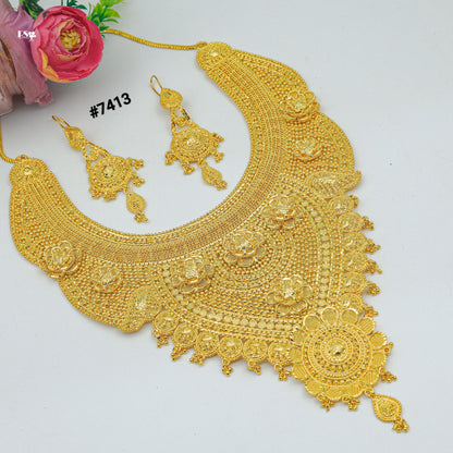 Gold Plated Short Necklace 1 Gram Gold Plated Jewellery PMJ Model No : 7413
