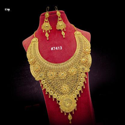 Gold Plated Short Necklace 1 Gram Gold Plated Jewellery PMJ Model No : 7413