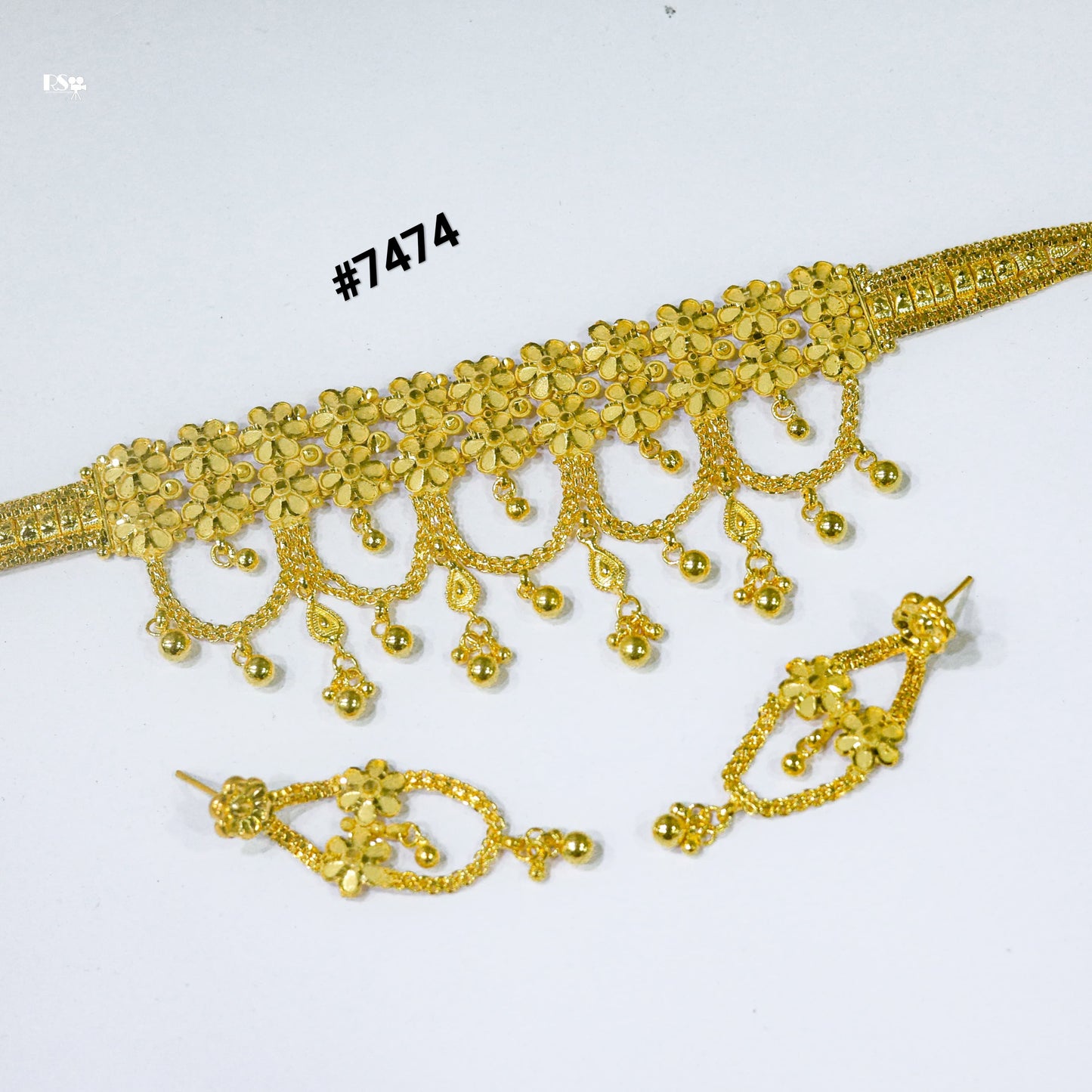 Gold Plated Short Necklace 1 Gram Gold Plated Jewellery PMJ Model No : 7474