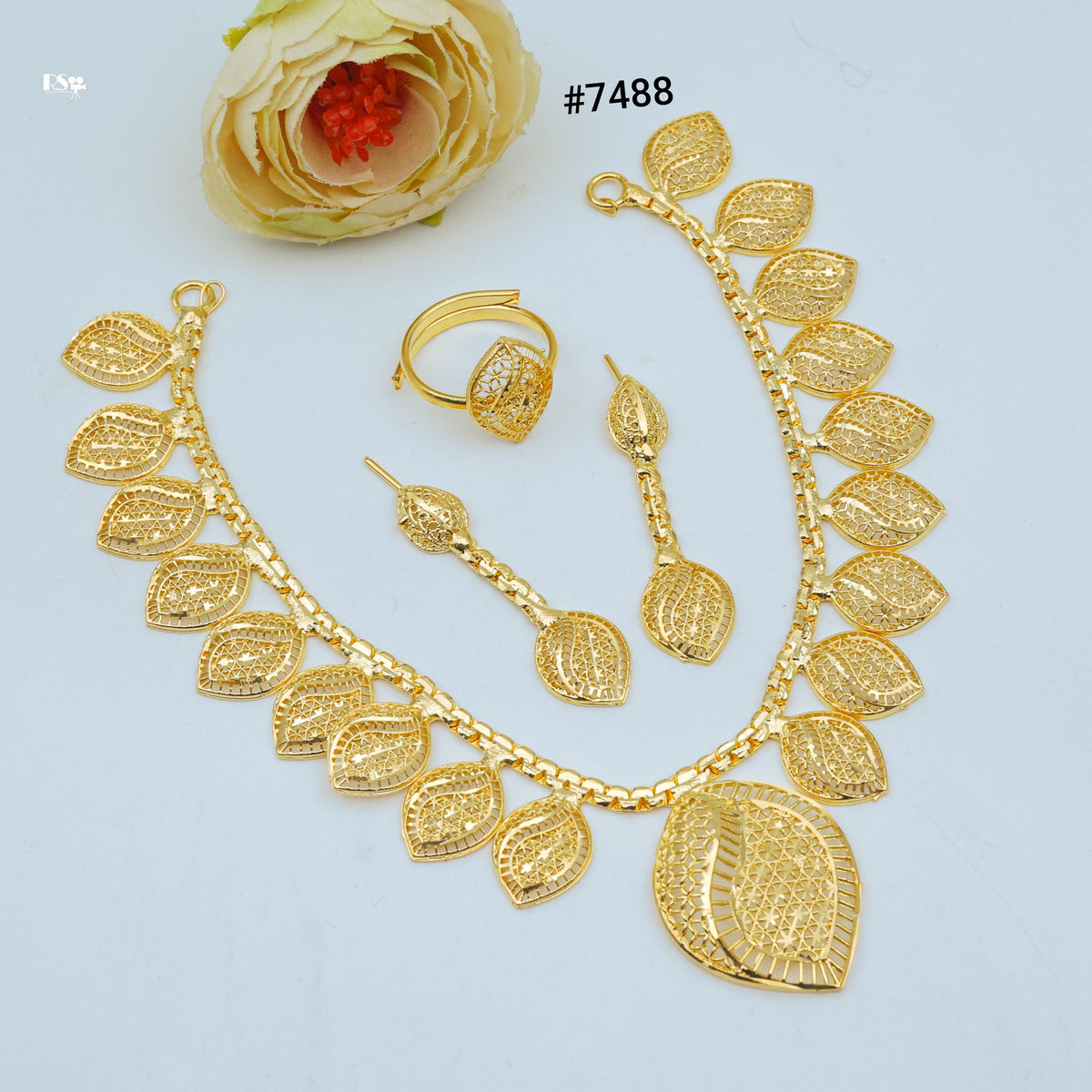 Gold Plated Short Necklace 1 Gram Gold Plated Jewellery PMJ Model No : 7488