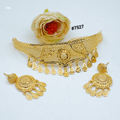 Gold Plated Short Necklace 1 Gram Gold Plated Jewellery PMJ Model No : 7527
