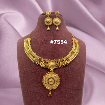 Gold Plated Short Necklace 1 Gram Gold Plated Jewellery PMJ Model No : 7554