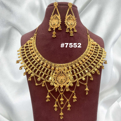 Gold Plated Short Necklace 1 Gram Gold Plated Jewellery PMJ Model No : 7552
