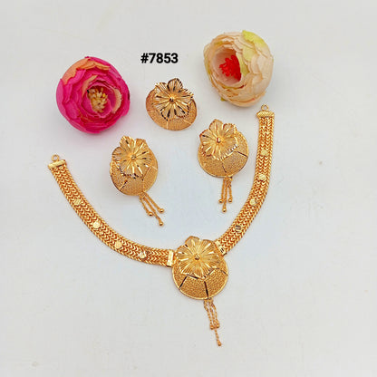 Gold Plated Short Necklace 5 Gram Gold Plated Jewellery PMJ Model No : 7853
