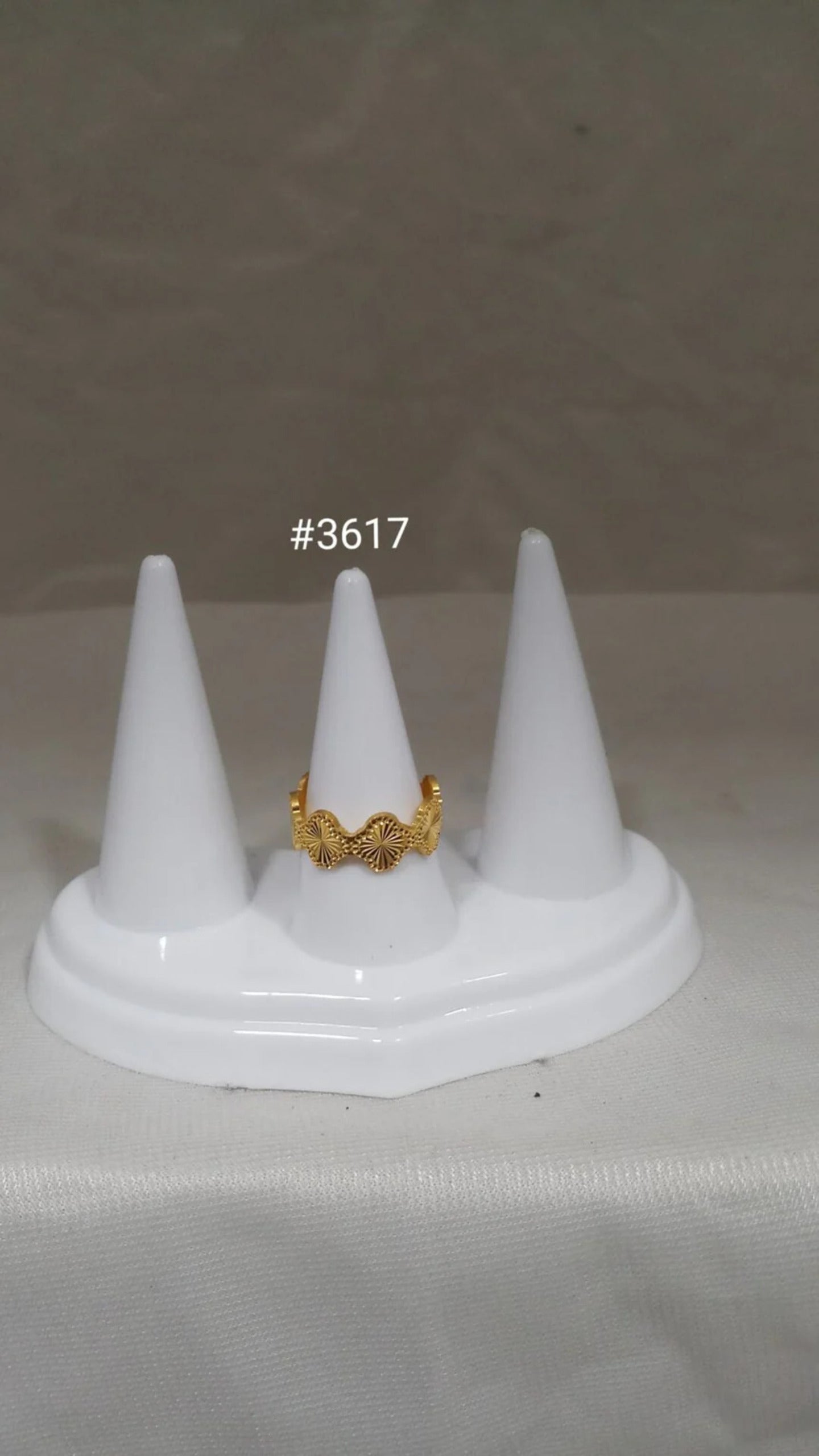 Stylish Gold Plated Ladies Finger Ring, PMJ Model No: 3617