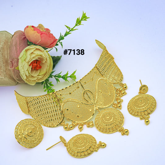 Gold Plated Short Necklace 1 Gram Gold Plated Jewellery PMJ Model No : 7138