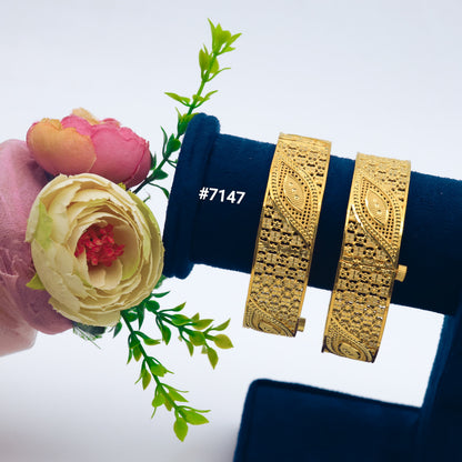 Gold Plated BANGLE 1 Gram Gold Plated Jewellery PMJ Model No : 7147