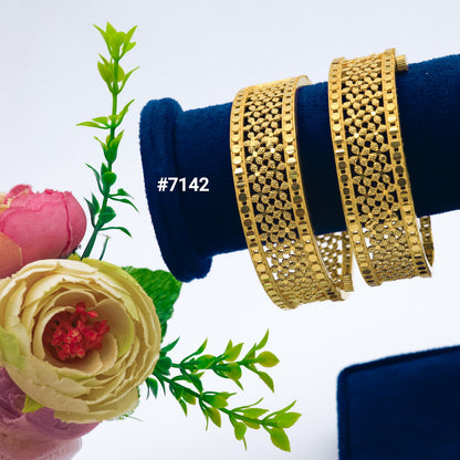 Gold Plated BANGLE 1 Gram Gold Plated Jewellery PMJ Model No : 7142