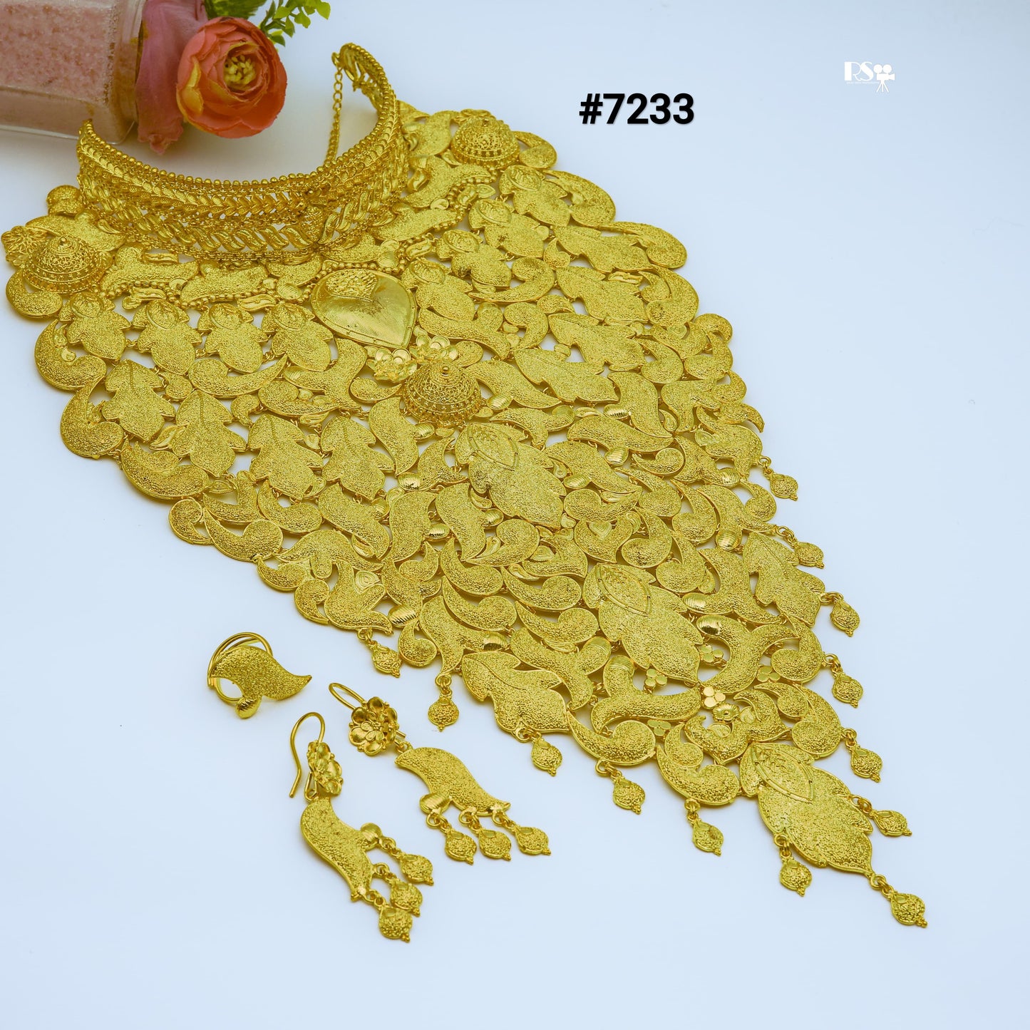 Gold Plated Short Necklace 1 Gram Gold Plated Jewellery PMJ Model No : 7233