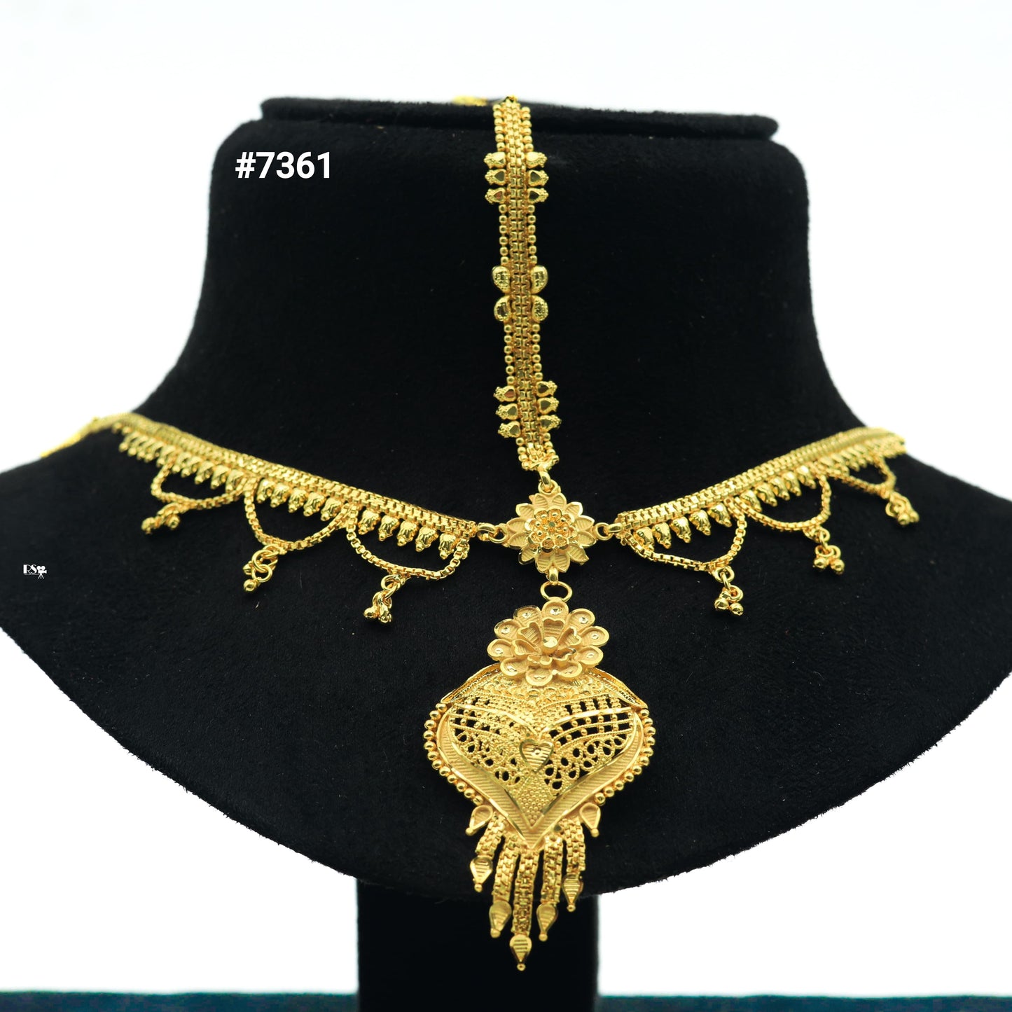 Gold Plated Head Chain ( Maang Tika ) PMJ Model No : 7361