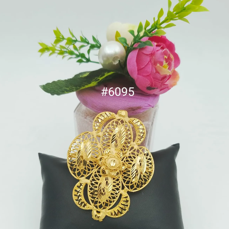 Stylish Ladies Finger Ring, PMJ Model No: 6095