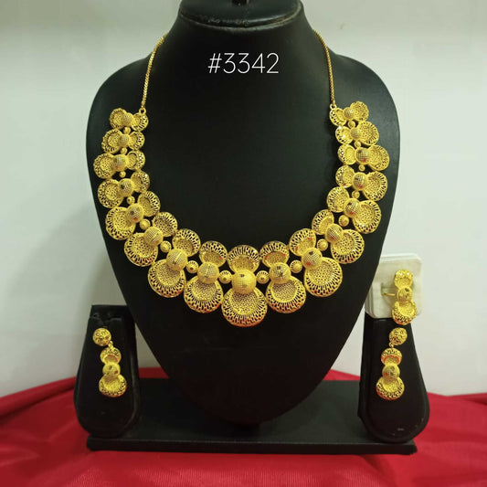 Gold Plated Hand Made Short Necklace Set, PMJ Model No: 3342