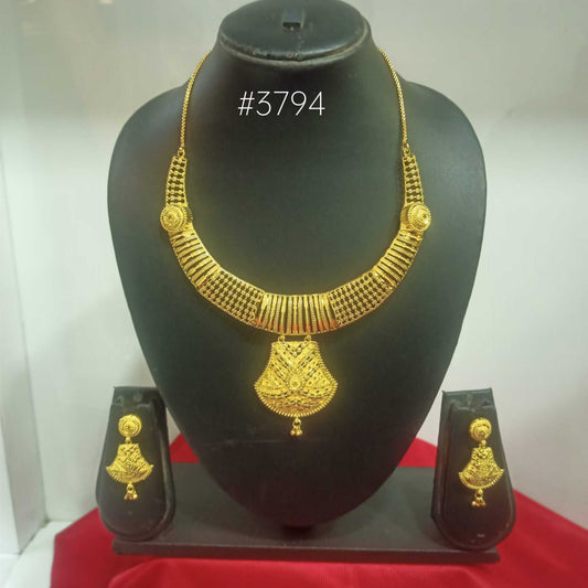 Gold Plated Bridal Short Necklace Set, PMJ Model No: 3794