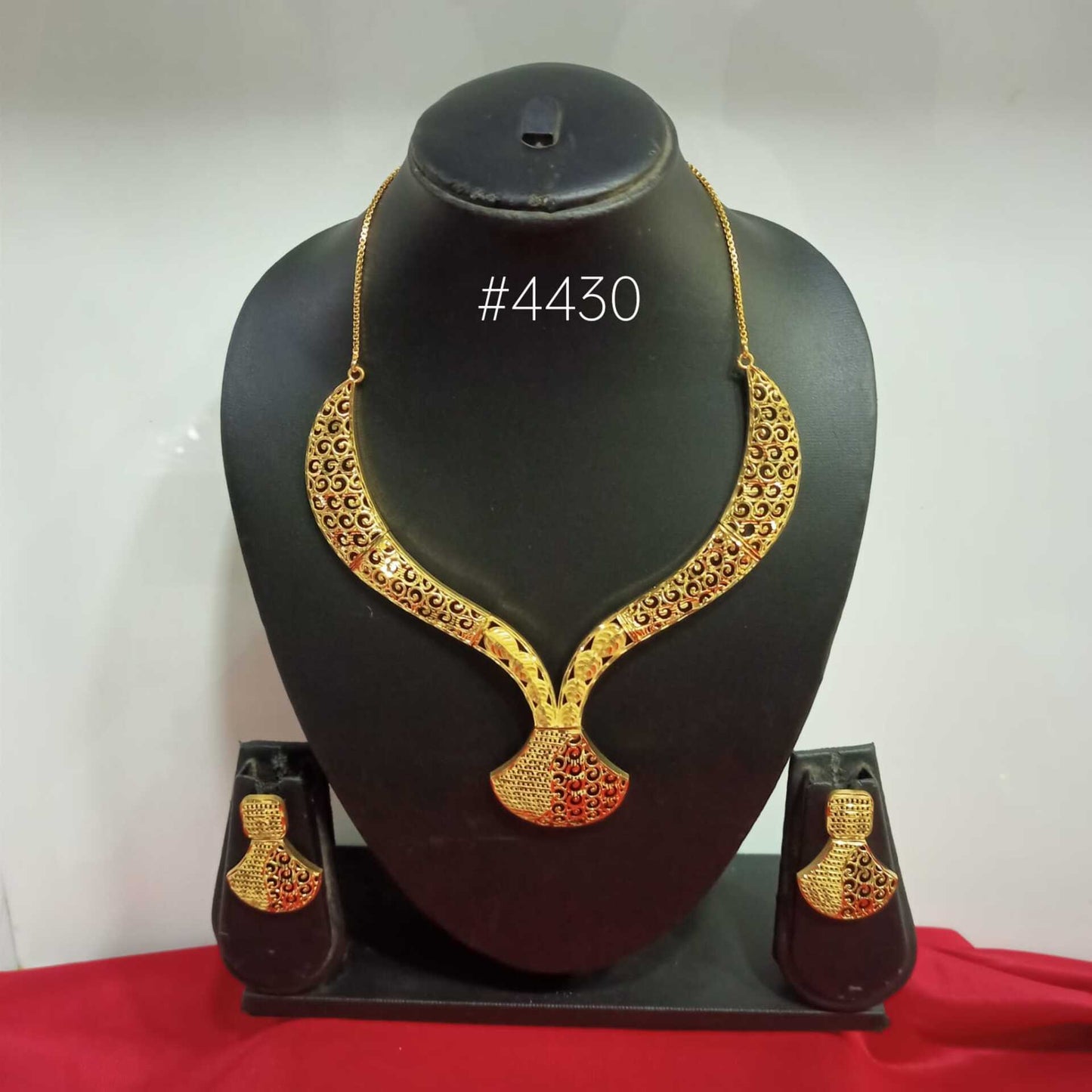 Hand Made Jewelry Shot Necklace Set, PMJ Model No: 4430