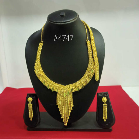 Gold Plated Bridal Short Necklace Set, PMJ Model No: 4747