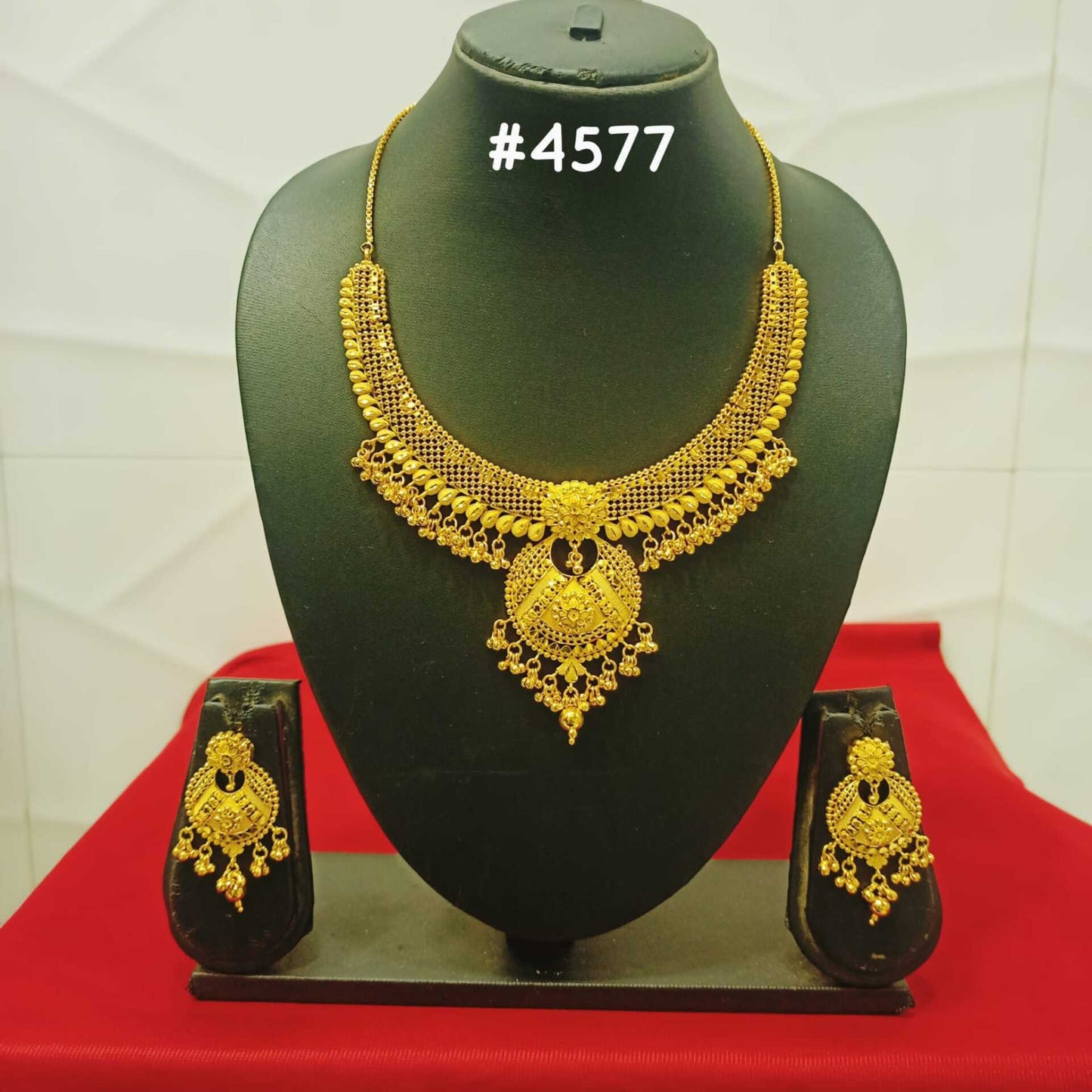 Gold Plated Bridal Short Necklace Set, PMJ Model No: 4577