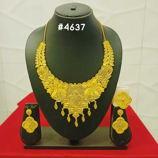 Gold Plated Bridal Short Necklace Set, PMJ Model No: 4637