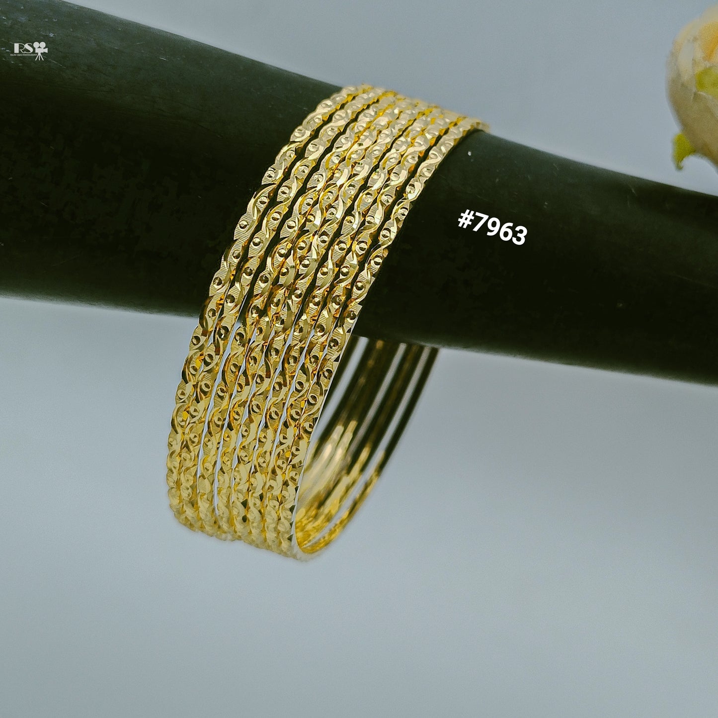 Gold Plated 8 Pc Thin Bangles 5 Gram Gold Plated Jewellery PMJ Model No : 7963