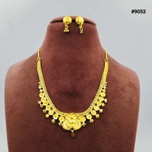Gold Plated SHORT NECKLACE 5 Gram Gold Plated Jewellery PMJ Model No:9053