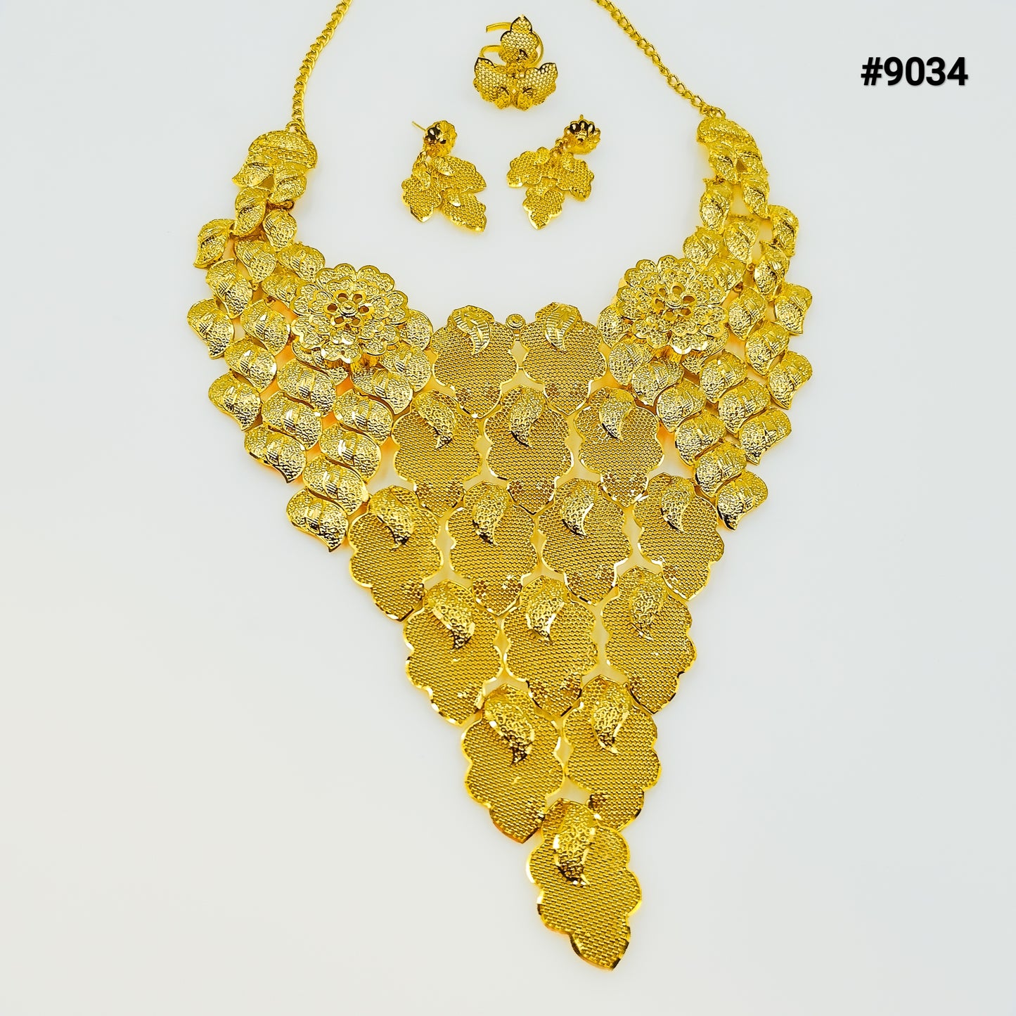 Gold Plated LONG NECKLACE 5 Gram Gold Plated Jewellery PMJ Model No : 9034