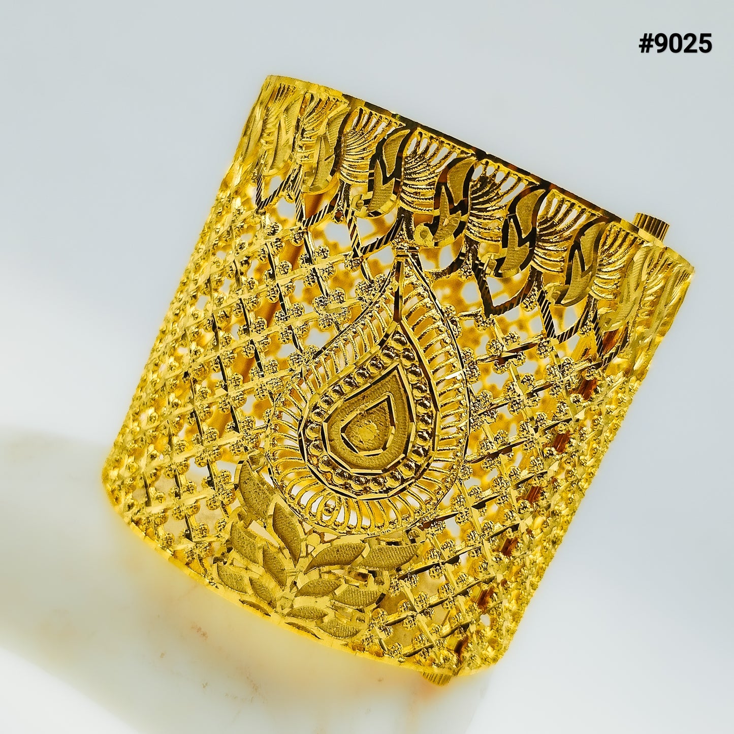 Gold Plated Bracelet 5 Gram Gold Plated Jewellery PMJ Model No : 9025