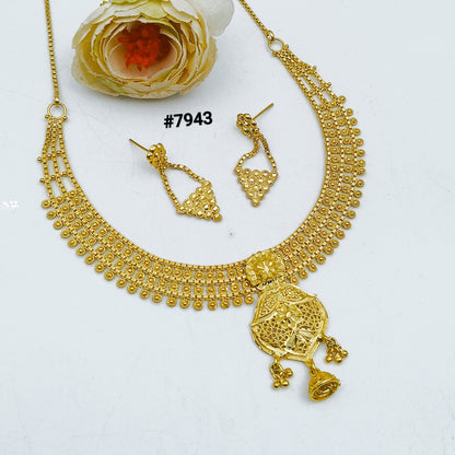 Gold Plated Short Necklace 5 Gram Gold Plated Jewellery PMJ Model No : 7943
