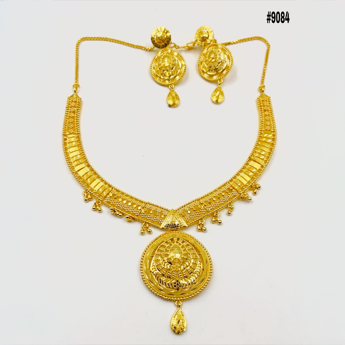 Gold Plated SHORT NECKLACE 5 Gram Gold Plated Jewellery PMJ Model No: 9084