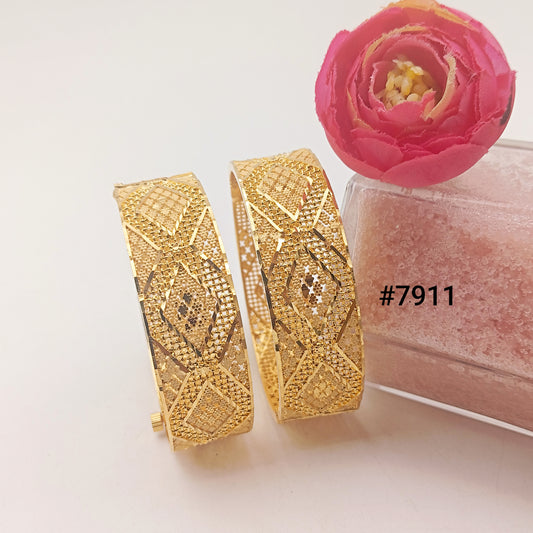 Gold Plated BANGLE 5 Gram Gold Plated Jewellery PMJ Model No : 7911