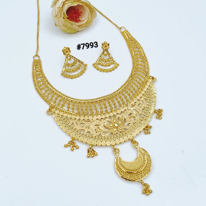 Gold Plated Short NECKLACE 5 Gram Gold Plated Jewellery PMJ Model No : 7993