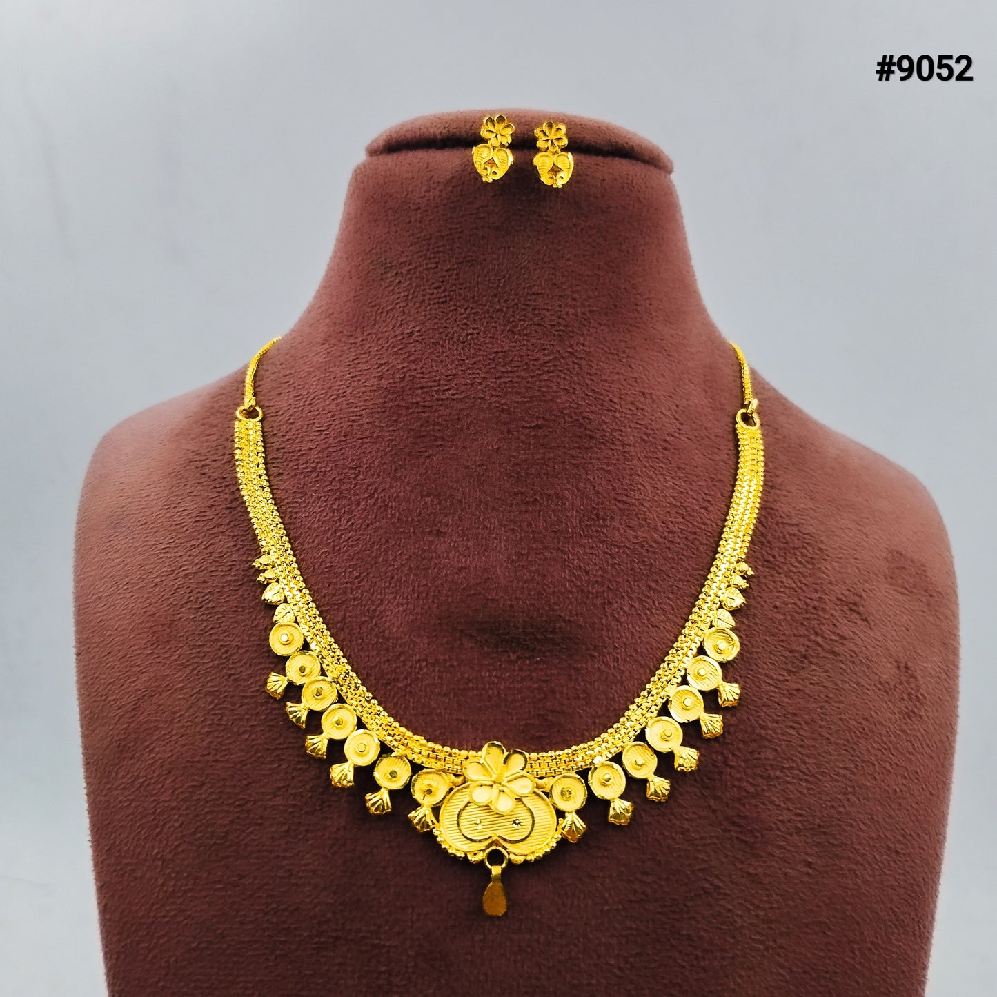 Gold Plated SHORT NECKLACE 5 Gram Gold Plated Jewellery PMJ Model No:9052