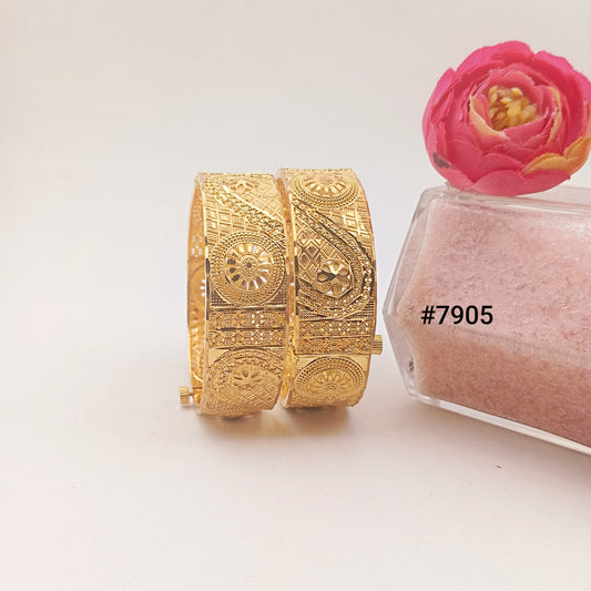 Gold Plated BANGLE 5 Gram Gold Plated Jewellery PMJ Model No : 7905