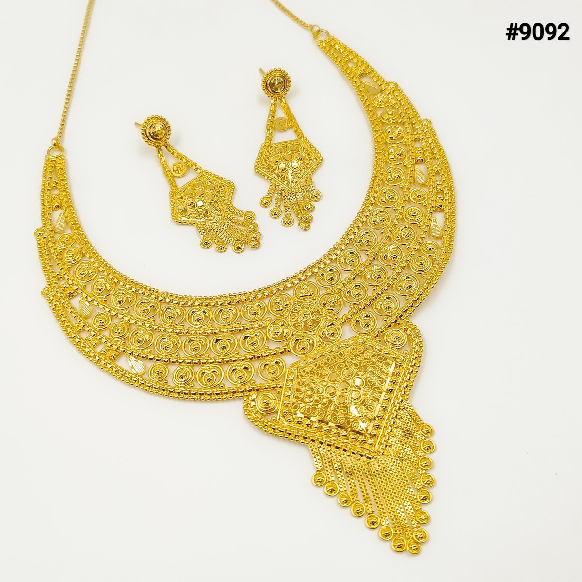 Gold Plated SHORT NECKLACE 5 Gram Gold Plated Jewellery PMJ Model No: 9092