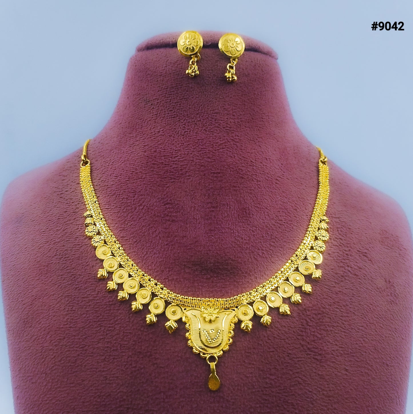 Gold Plated SHORT NECKLACE 5 Gram Gold Plated Jewellery PMJ Model No : 9042