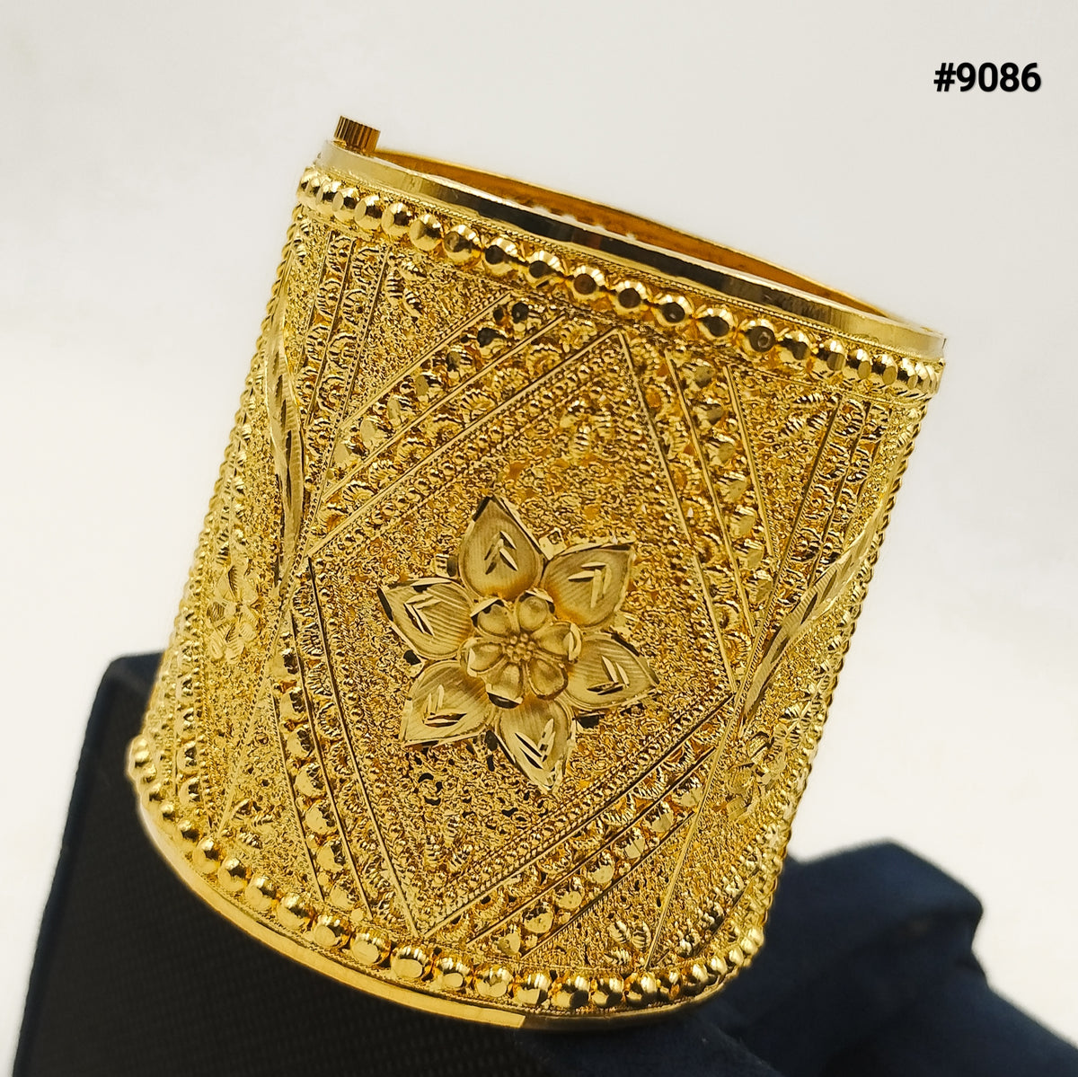 Gold Plated Bracelet 5 Gram Gold Plated Jewellery PMJ Model No : 9086