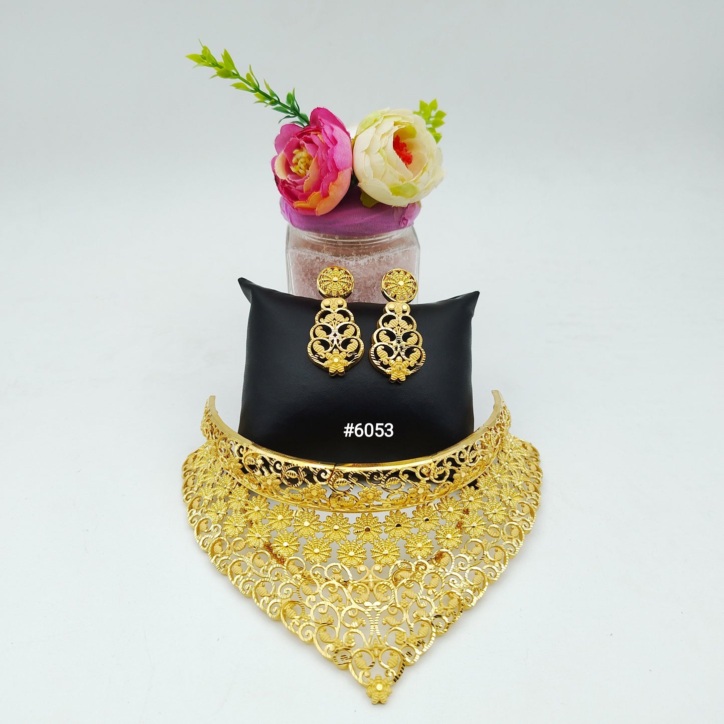 Gold Plated Hand Made Short Chokkar Necklace Set, PMJ Model No: 6053