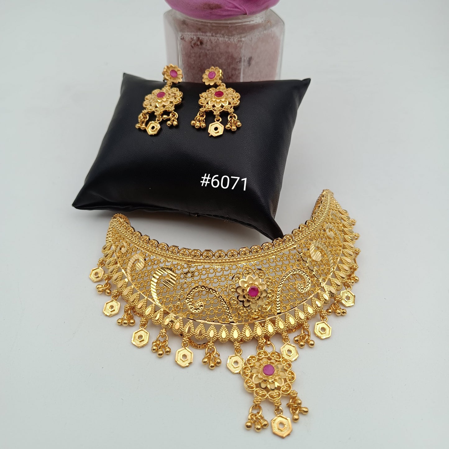 Gold Plated Short Necklace, PMJ Model No: 6071