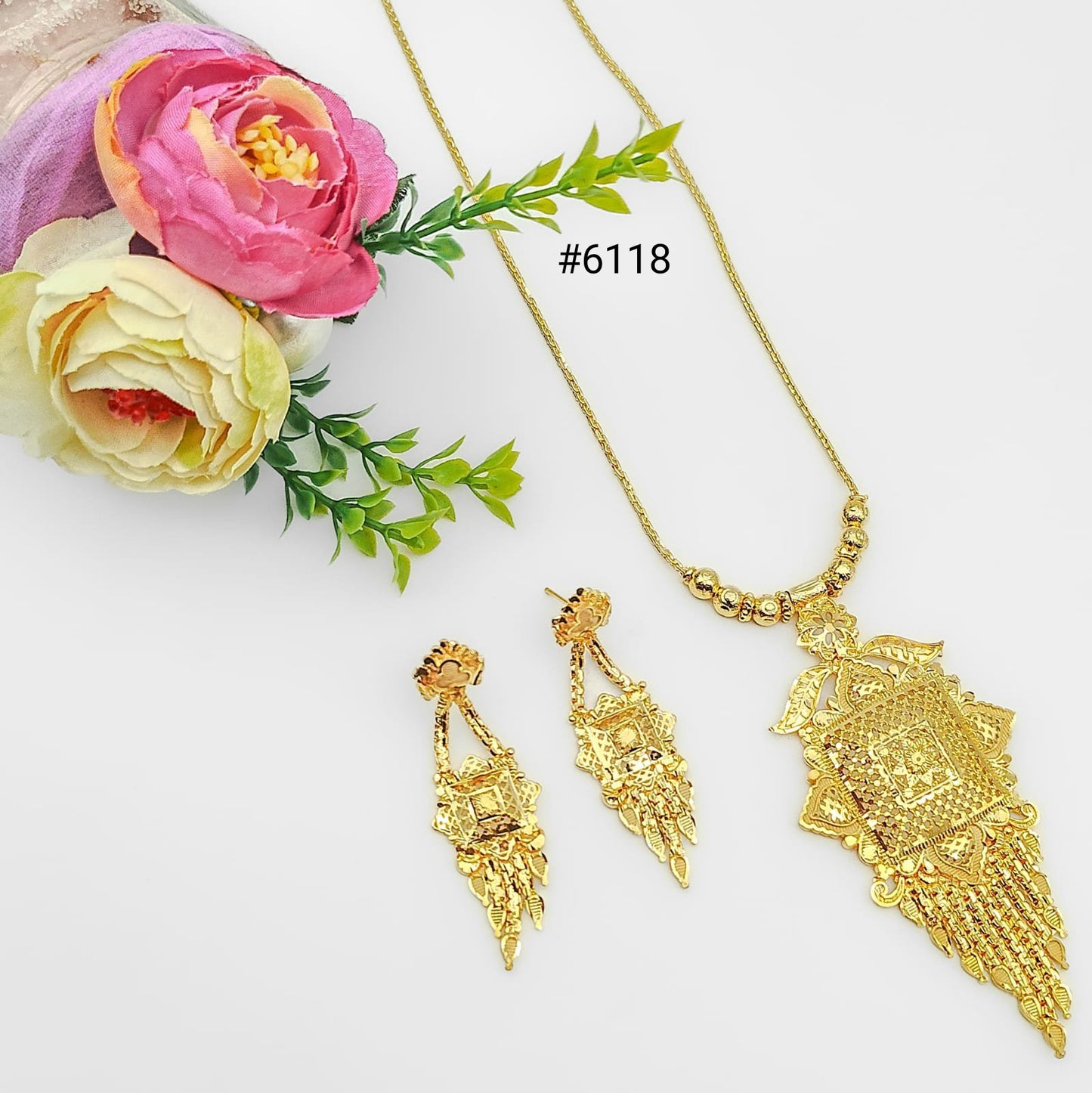 Gold Plated Pendant, PMJ Model No: 6118