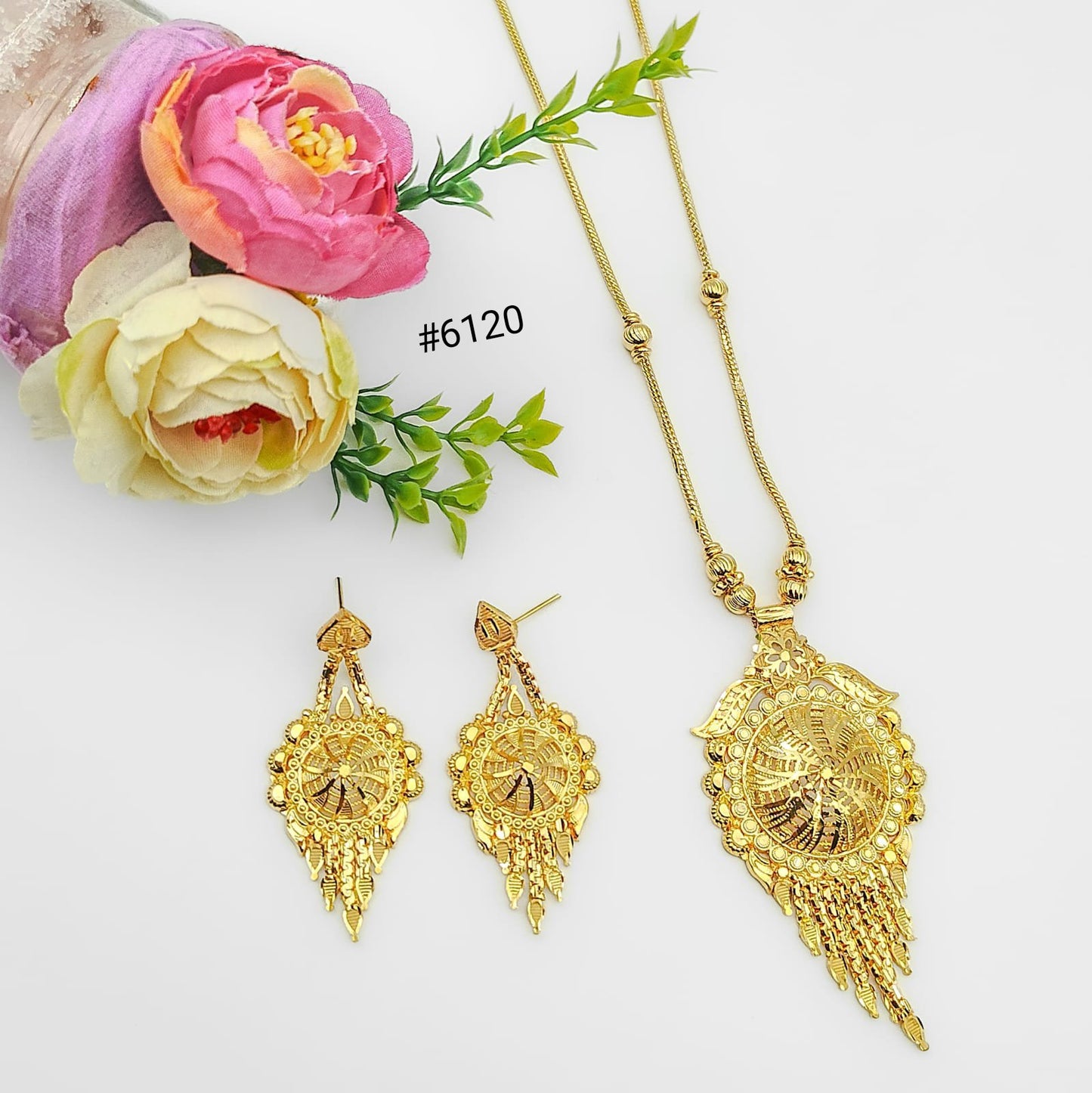 Gold Plated Pendant, PMJ Model No: 6120