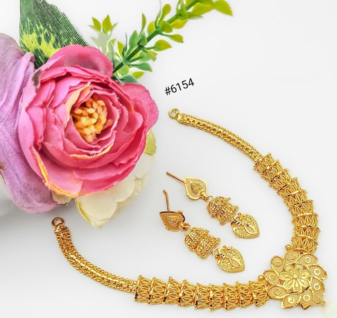 Gold Plated Short Necklace, PMJ Model No: 6154