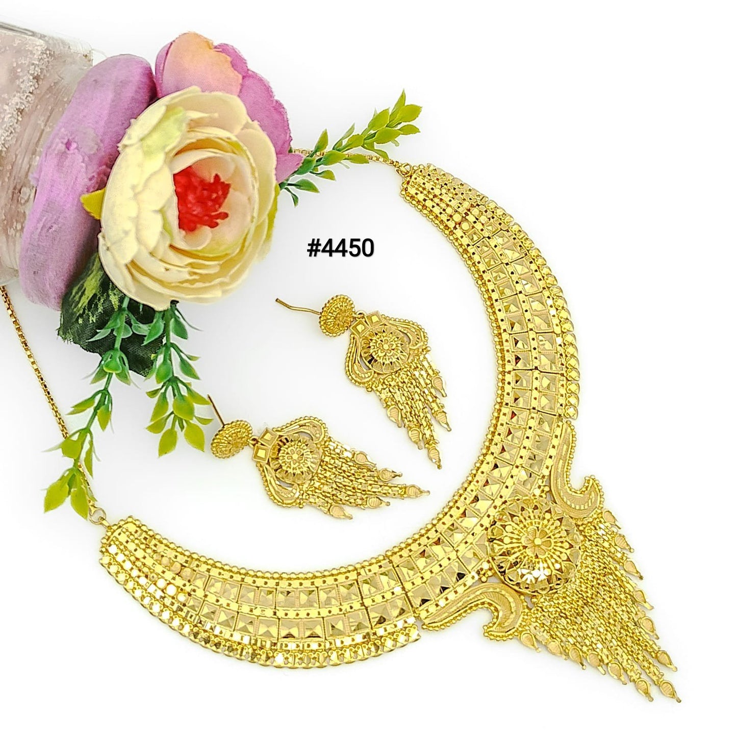 Gold Plated Hand Made Short Necklace Set, PMJ Model No: 4450