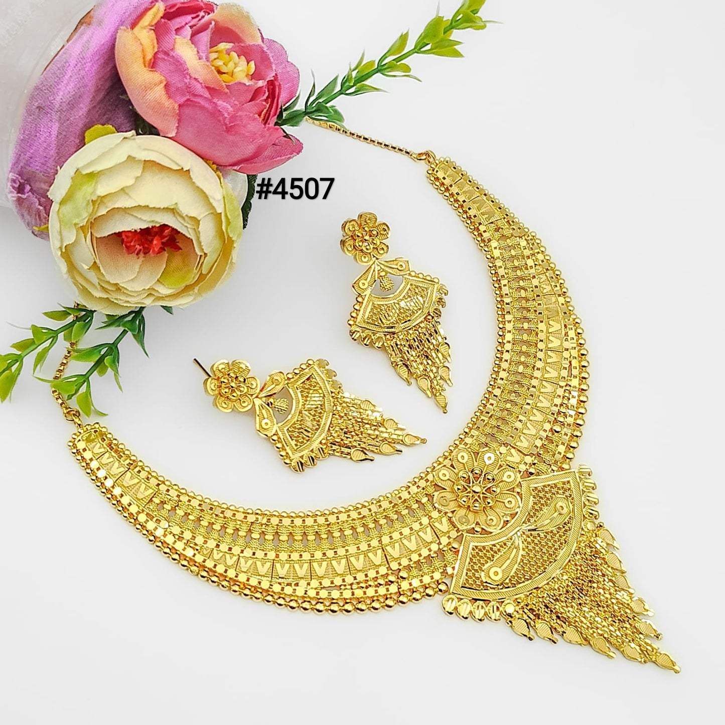 Gold Plated Bridal Short Necklace Set, PMJ Model No: 4507