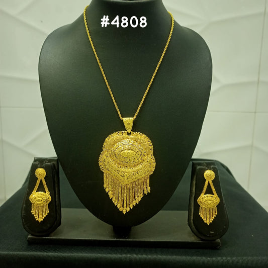 Gold Plated Pendant, PMJ Model No: 4808