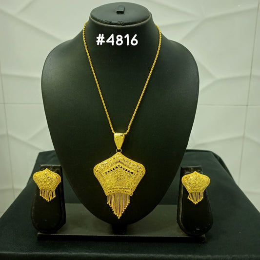 Gold Plated Pendant, PMJ Model No: 4816