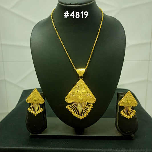 Gold Plated Pendant, PMJ Model No: 4819