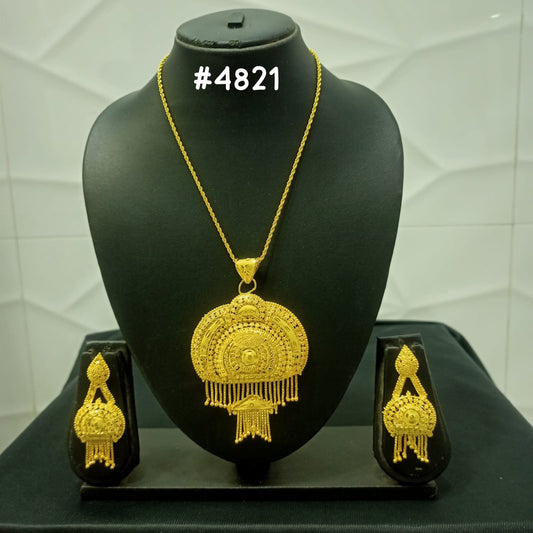 Gold Plated Pendant, PMJ Model No: 4821