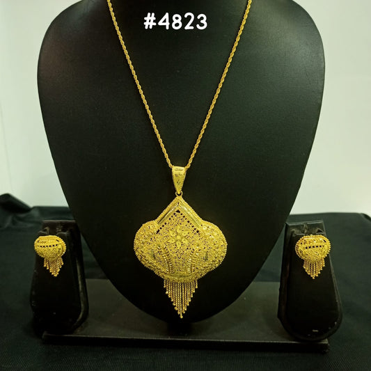 Gold Plated Pendant, PMJ Model No: 4823