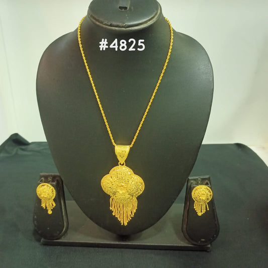 Gold Plated Pendant, PMJ Model No: 4825