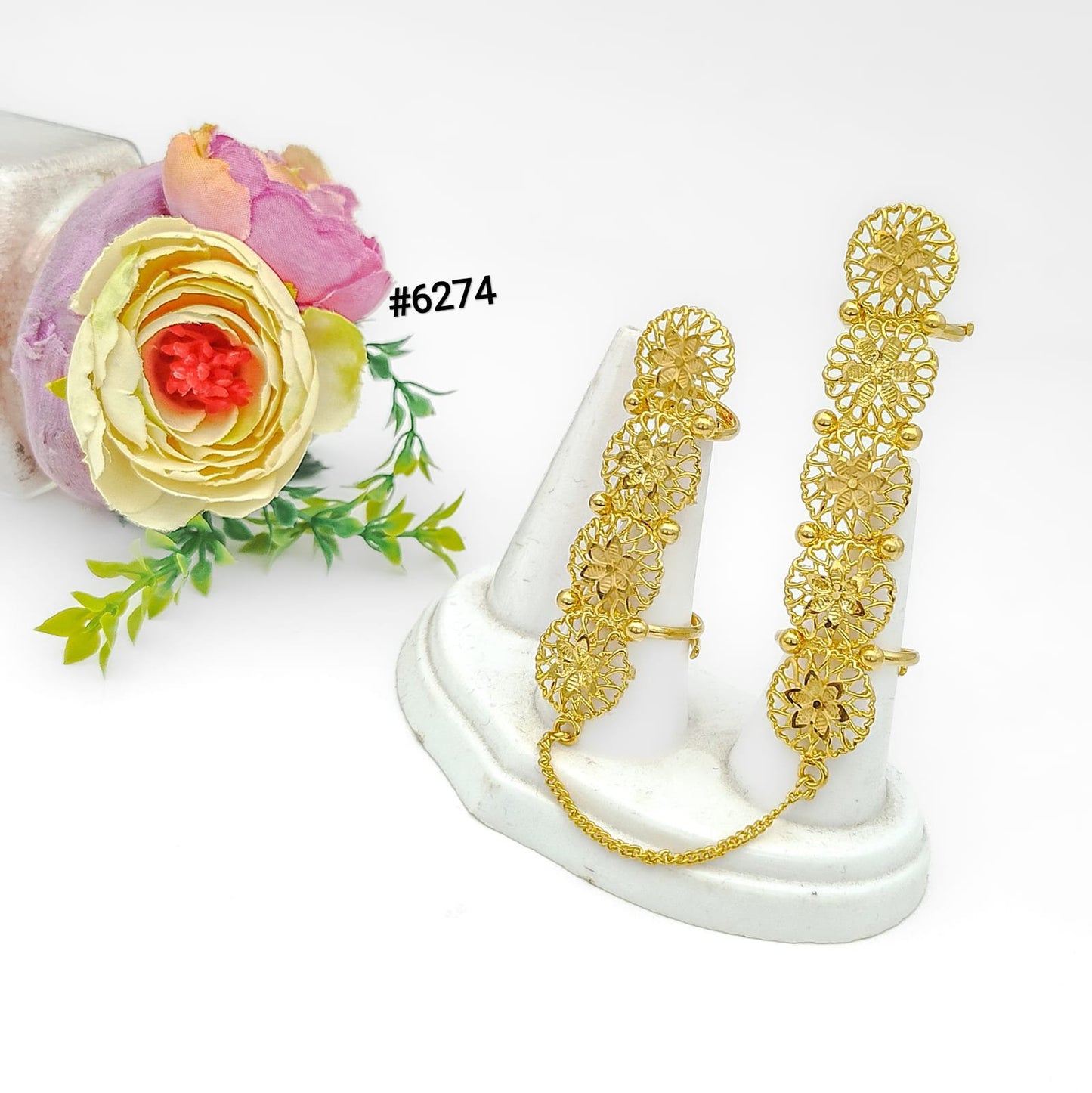 Stylish Ladies Finger Ring, PMJ Model No: 6274