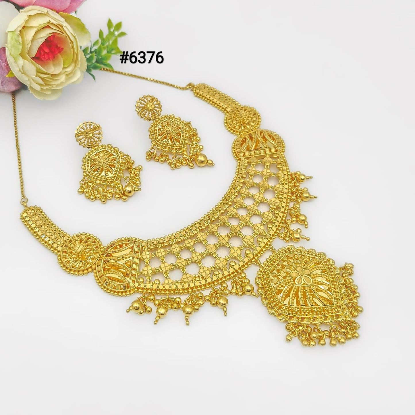 Gold Plated Short Necklace Set, PMJ Model No: 6376