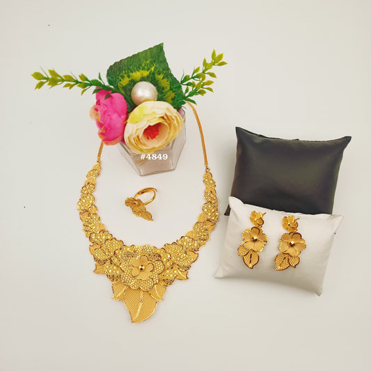 Gold Plated Bridal Short Necklace Set, PMJ Model No: 4849